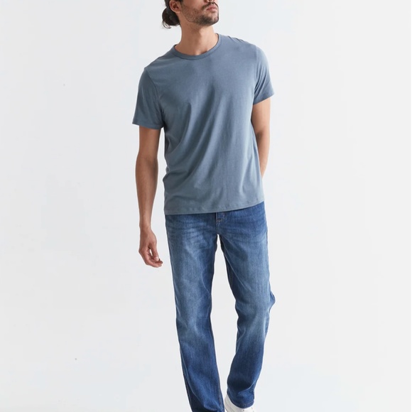 DUER Other - NWT DUER Mens Performance Denim Athletic Straight Fit 32"x32"